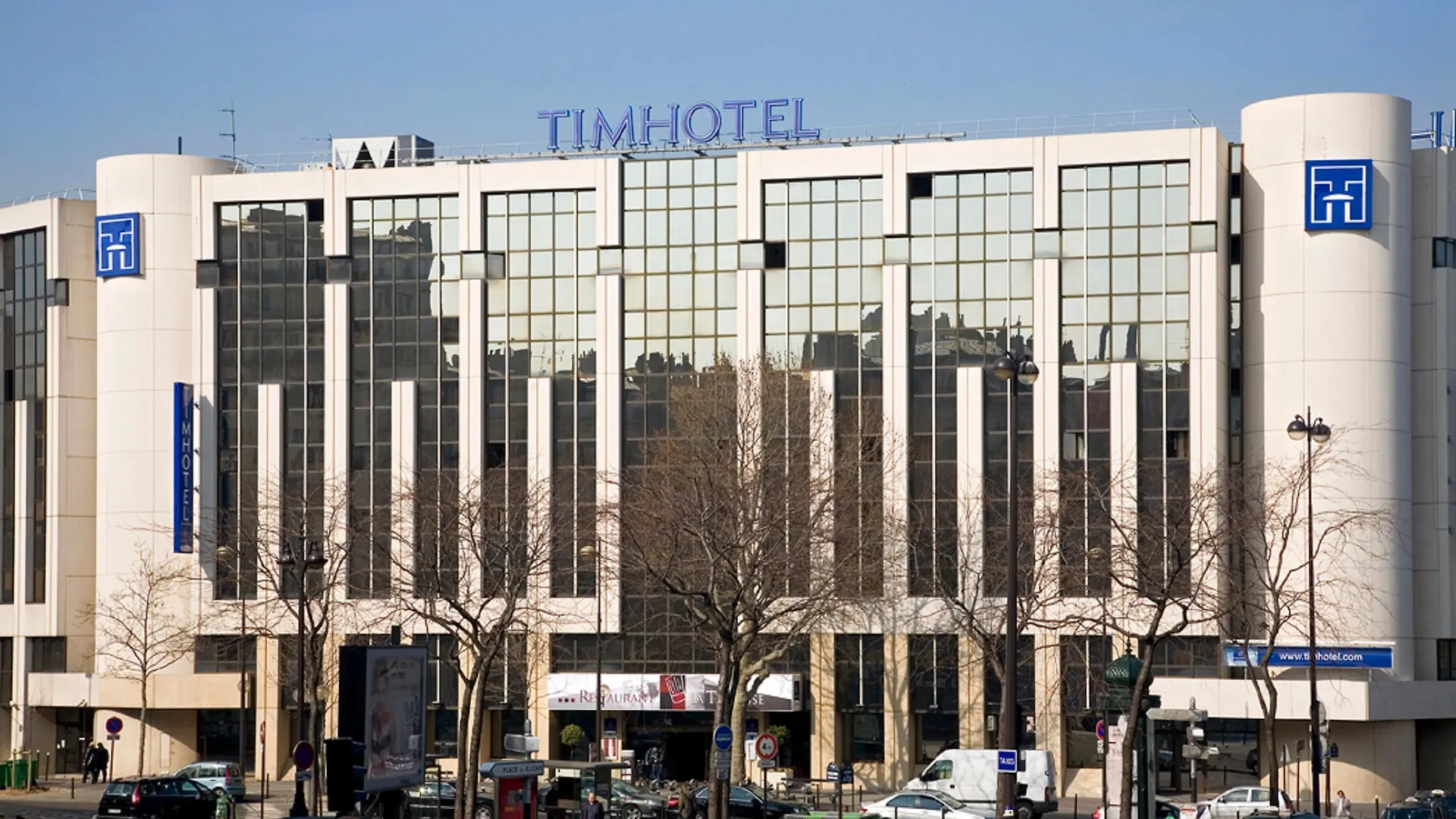 ***  B&B Hotel Paris 17 Batignolles Франция