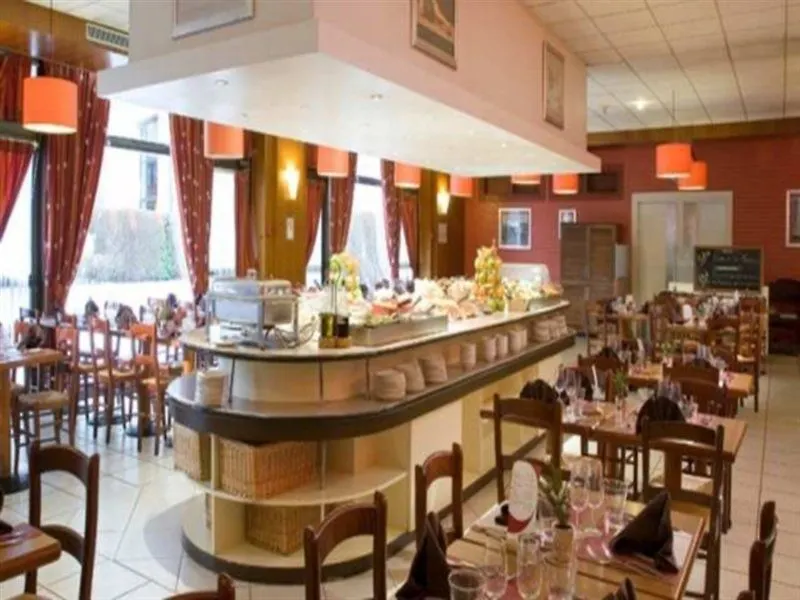 B&B Hotel Paris 17 Batignolles 3*,