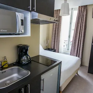 2* Hotel Montmartre